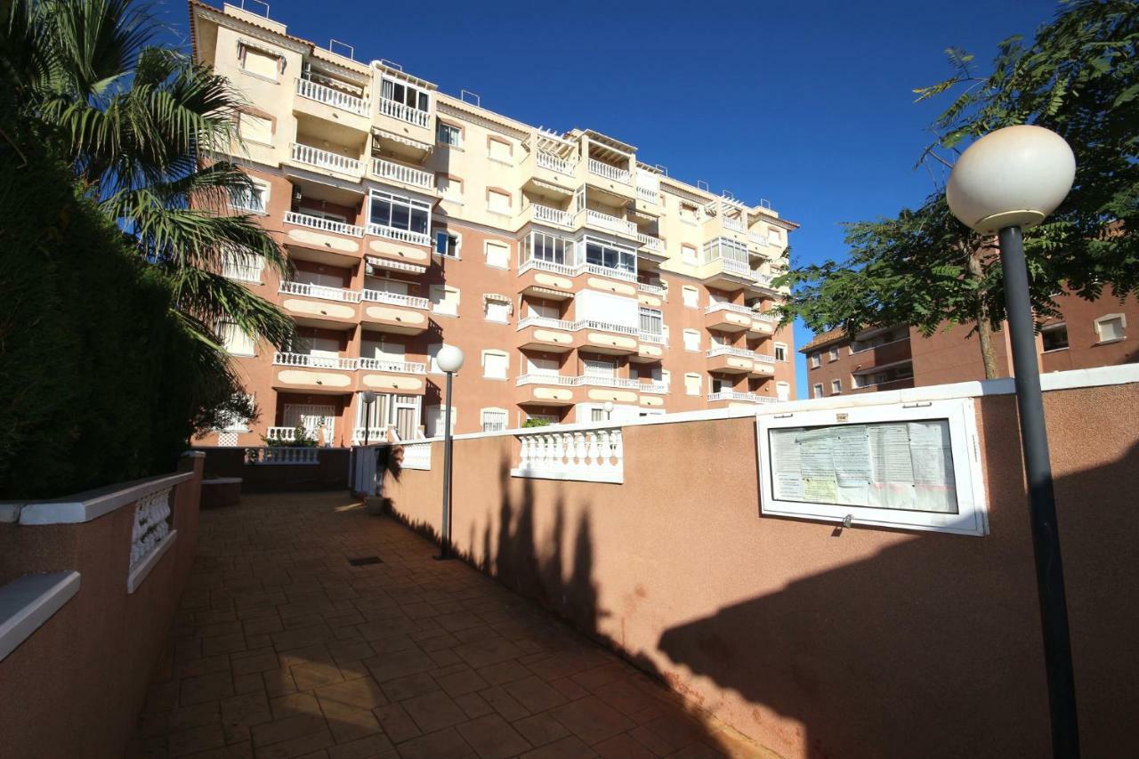 Apartment In La Mata Eneas 6 Torrevieja Esterno foto